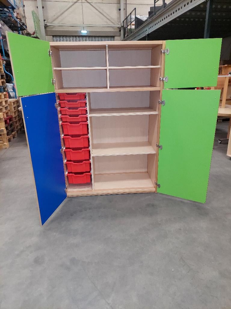 Schilte kast met schappen, lades en deuren / KDV-kast, Ophalen of Verzenden, Zo goed als nieuw, KDV School, 150 tot 200 cm