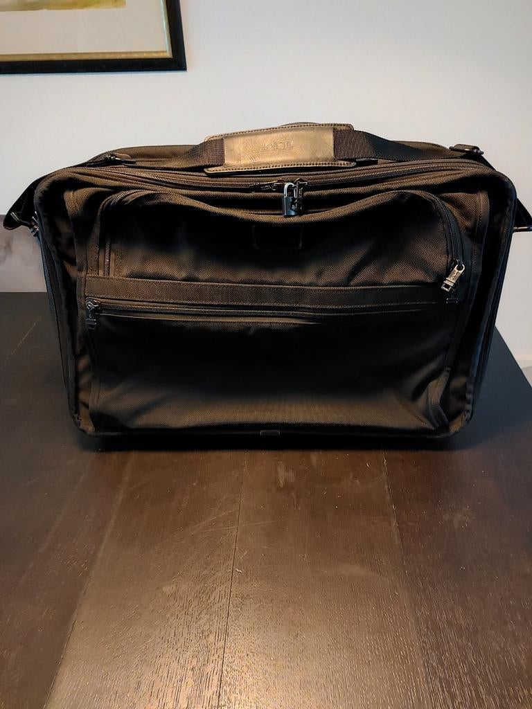 Tumi koffer, 30 cm of meer, ., Zwart, Ophalen of Verzenden