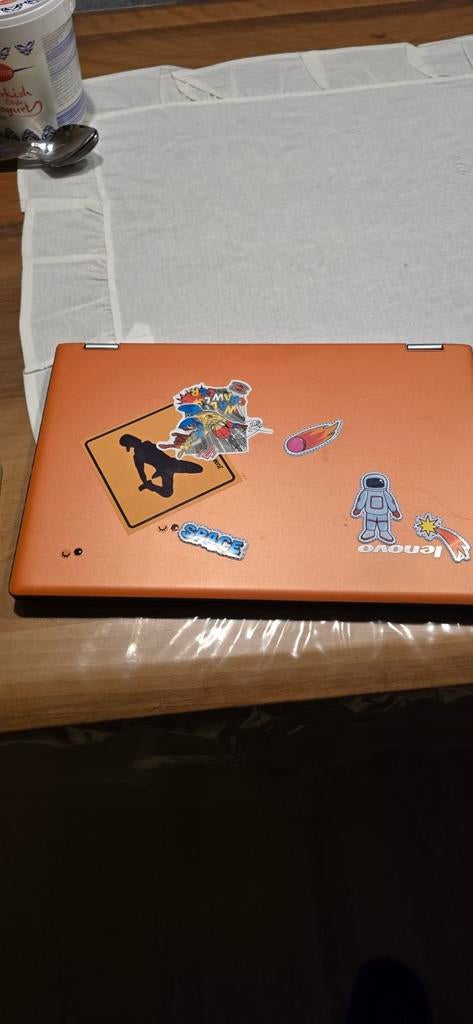 Lenovo Laptop - Gebruikt, Met videokaart, 2 tot 3 Ghz, Qwerty, 8 GB