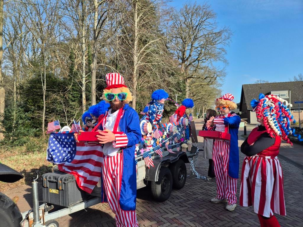 Compleet carnaval kostuum loopgroep, Maat 38/40 (M), Carnaval, Ophalen of Verzenden, Kleding