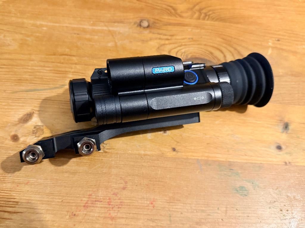 Pard NV008SPS nachtkijker met LRF, Sport en Fitness, Schietsport-accessoires, Ophalen of Verzenden