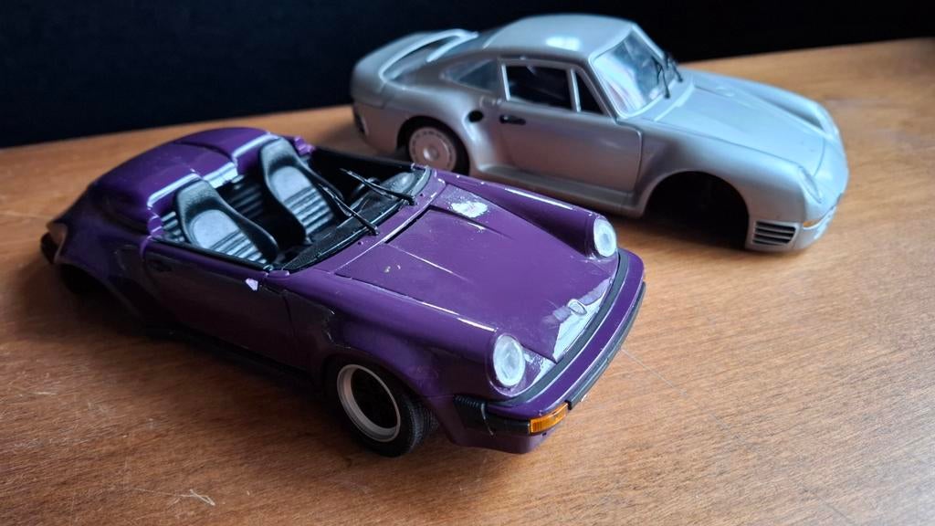 2x modelauto 1:18 Porsche (met gebreken), Ophalen of Verzenden, Gebruikt, Overige merken