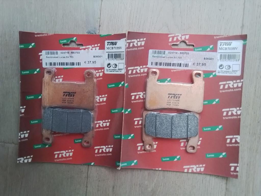 Fireblade voorremblokjes  voor bj 2000/2003.  929 / 954, Motoren, Ophalen of Verzenden, Nieuw