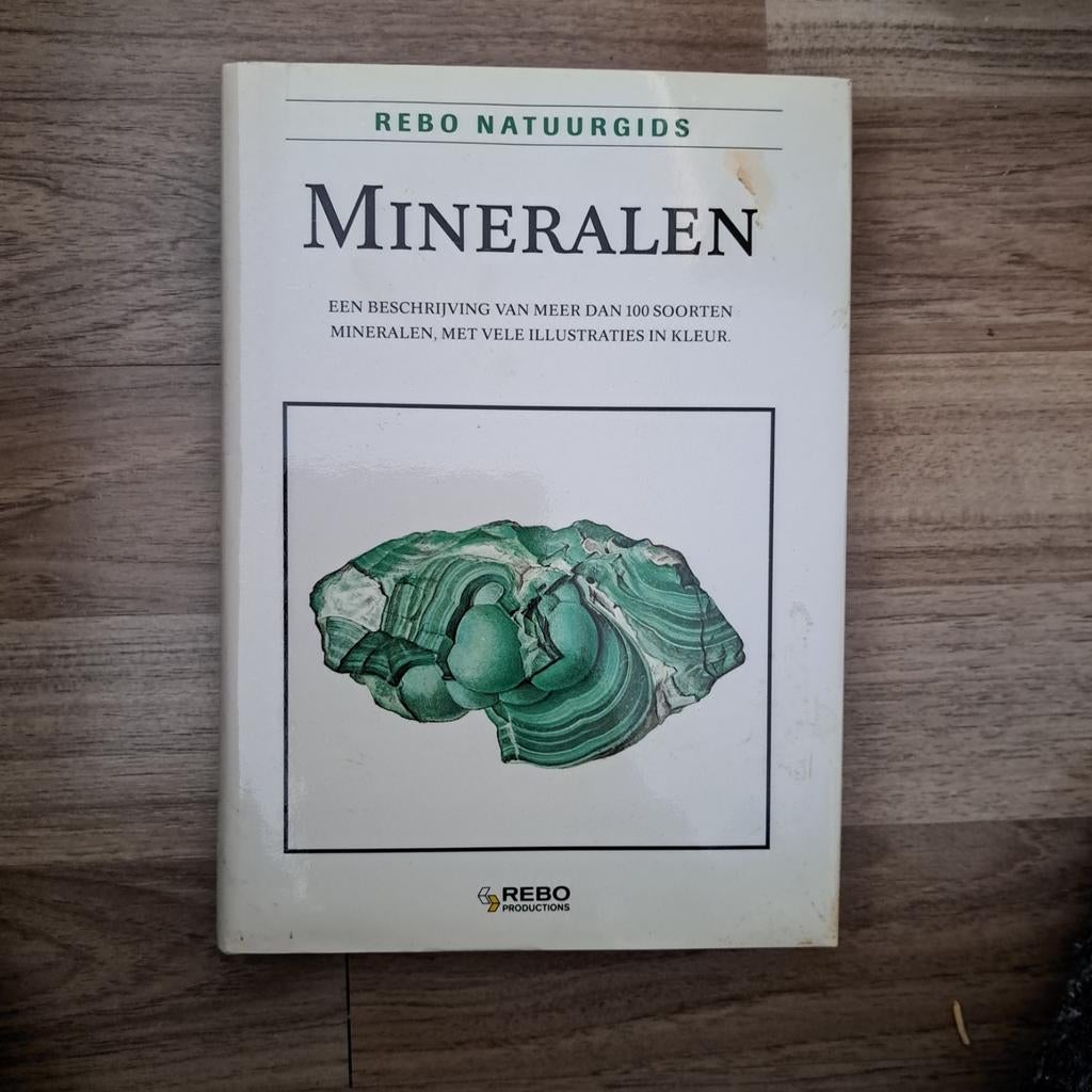 REBO Natuurgids Mineralen - Prima Staat, Boeken, Ophalen of Verzenden, Zo goed als nieuw, Natuur algemeen, Rebo