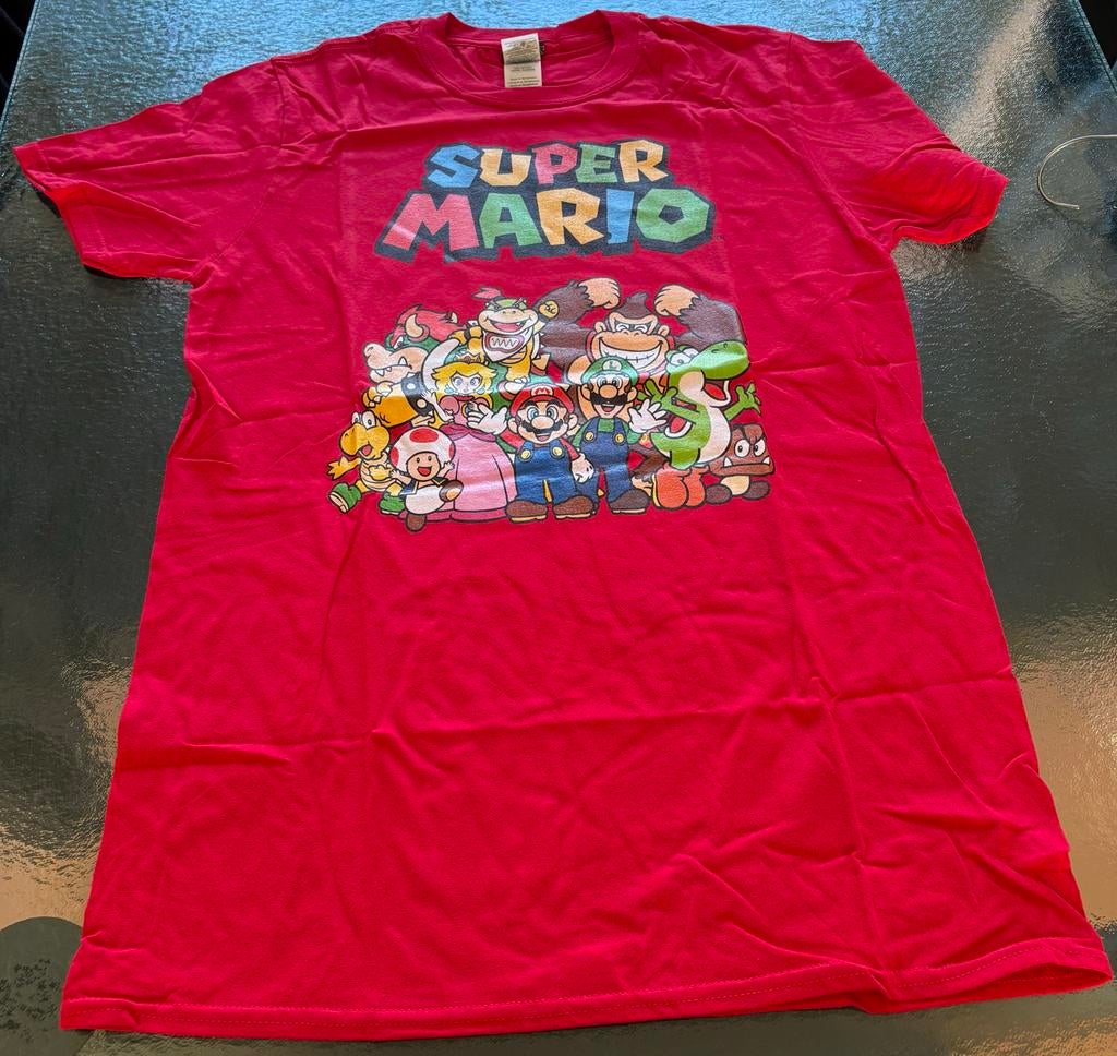 Super Mario T-shirt - Maat M, Ophalen of Verzenden, Nieuw, Maat 48/50 (M), Rood