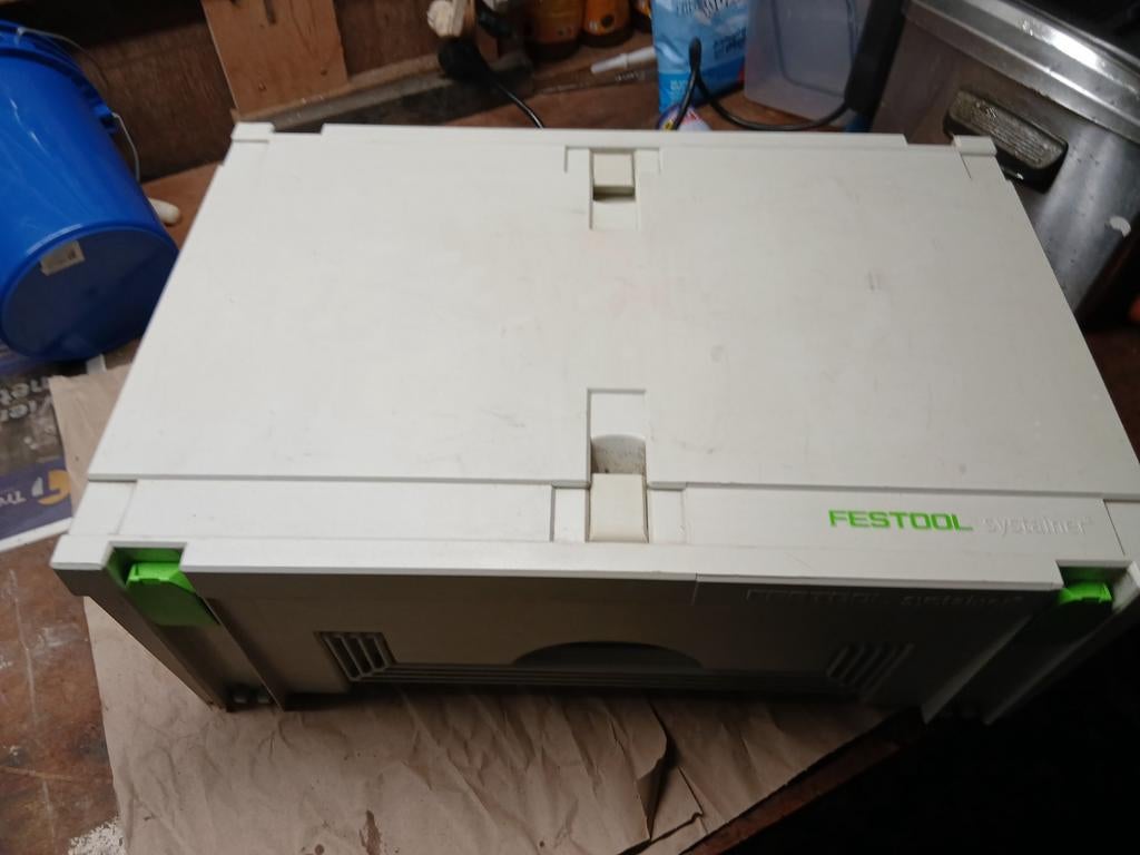 Festool Bandschuurmachine BS 75E + accessoires en koffer, Doe-het-zelf en Verbouw, Gereedschap | Schuurmachines, Ophalen of Verzenden