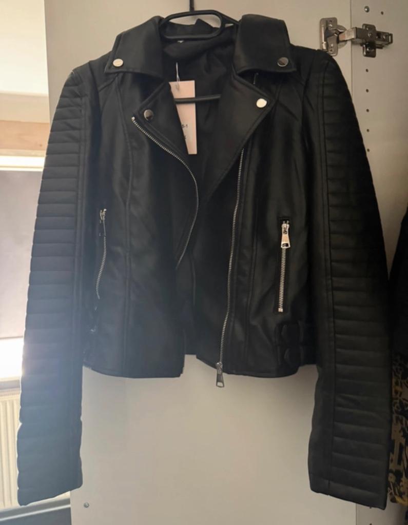 Biker Jack S nieuw met prijskaartje, Zwart, Ophalen of Verzenden, Maat 36 (S), Nieuw