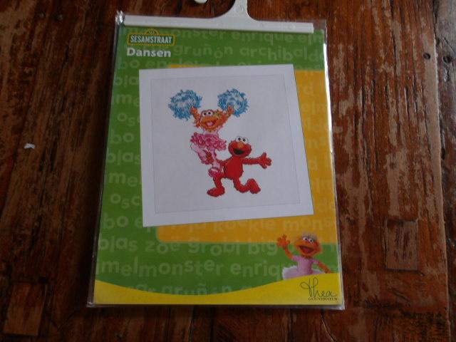 borduurpakket Thea Gouverneur Sesamstraat.Dansen (laatste, Hobby en Vrije tijd, Borduren en Borduurmachines, Nieuw, Borduurpakket