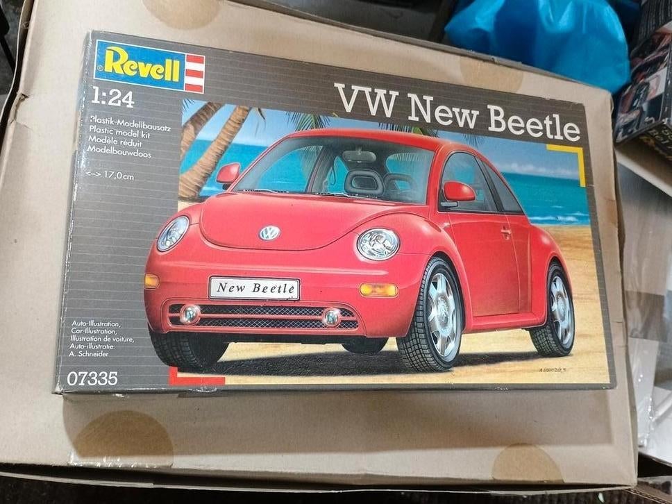 07335 Revell VW New Beetle 1:24 NIEUW, Auto, Revell, Groter dan 1:32, Nieuw