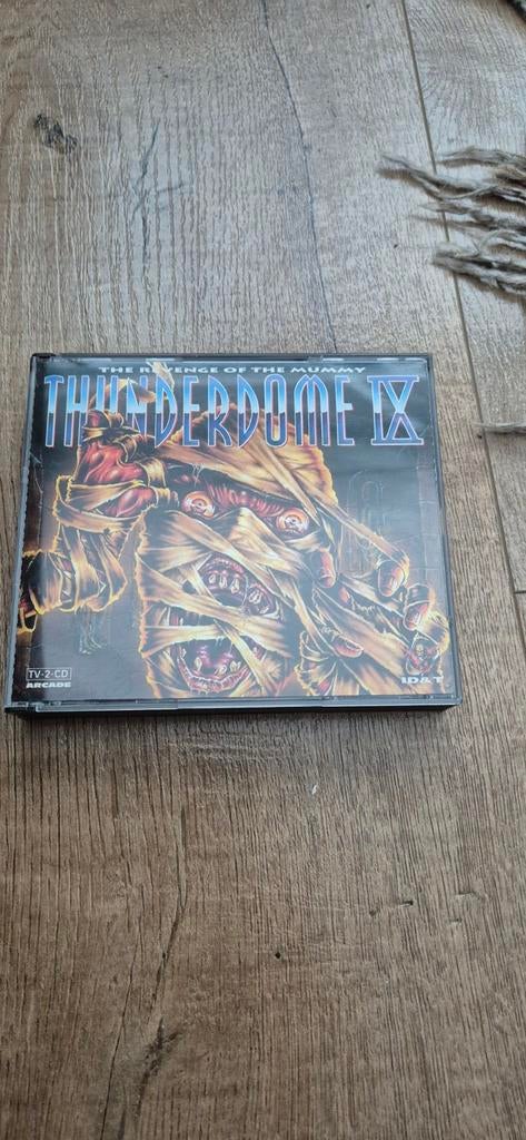 Thunderdome IX 9 missprint, Ophalen of Verzenden, Zo goed als nieuw