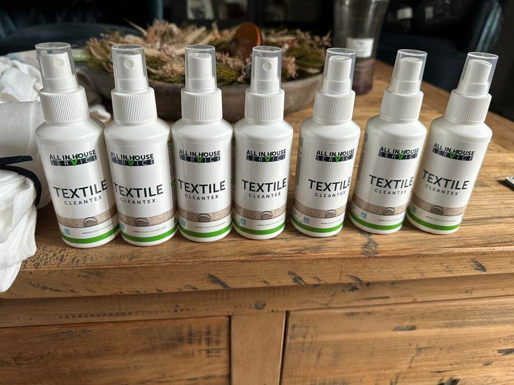 7x 100ml textiel reiniger nieuw, Huis en Inrichting, Ophalen of Verzenden, Overige typen