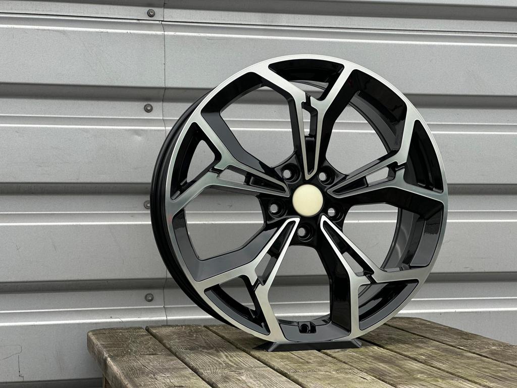 19 inch KIA GT Look Nightedition Sportvelgen HYUNDAI, KIA, 19 inch, Velg(en), Overige, Nieuw