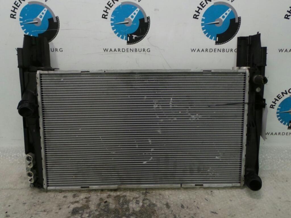BMW 3 SERIES 330DA RADIATEUR 2008, Ophalen of Verzenden, Gebruikt, Stiba lid