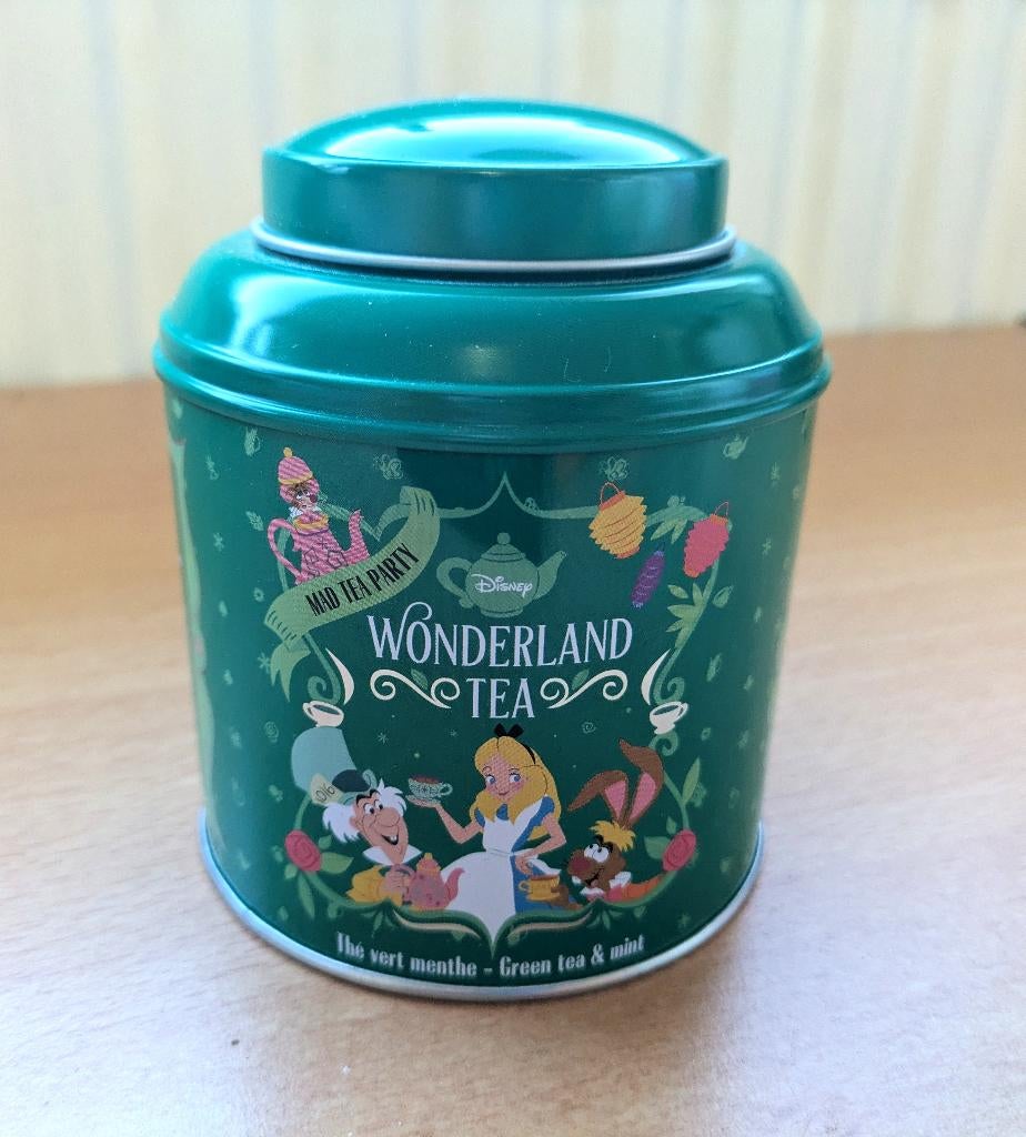 Alice in Wonderland theeblik met thee - Disneyland Parijs, Ophalen of Verzenden, Overige figuren, Nieuw, Overige typen