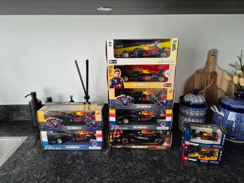 Max Verstappen modelauto's 9 stuks Bburago verzameling, Ophalen, Nieuw, Bburago