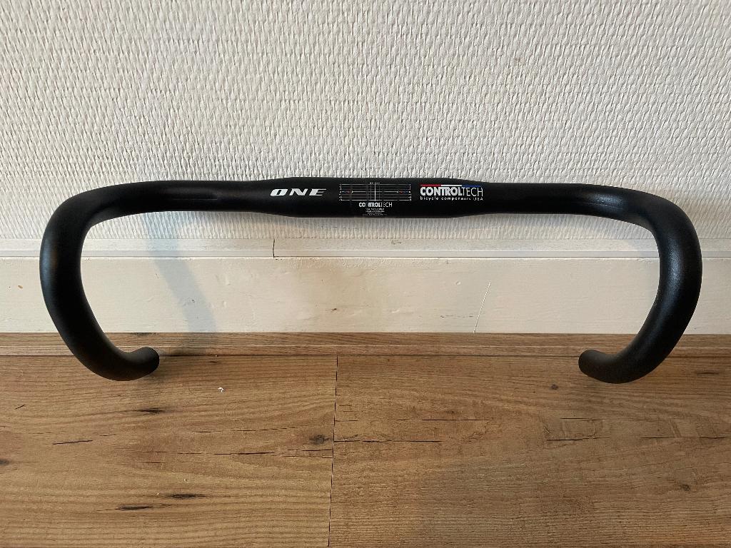 Racefiets stuur (Controltech ONE 42cm), Ophalen of Verzenden, Zo goed als nieuw, Stuur, Controltech