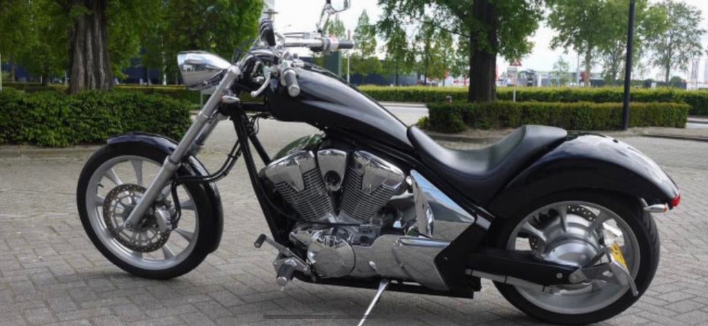 Zeer mooie honda VT 1300