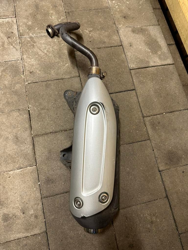 Uitlaat Piaggio X7 ORIGINEEL, Ophalen of Verzenden, Zo goed als nieuw, Uitlaat