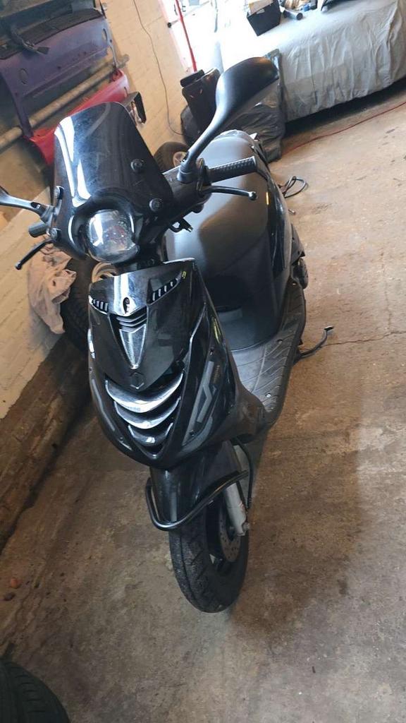 Piaggio zip 80 cc iget, Ophalen, Zo goed als nieuw, Benzine, Zip