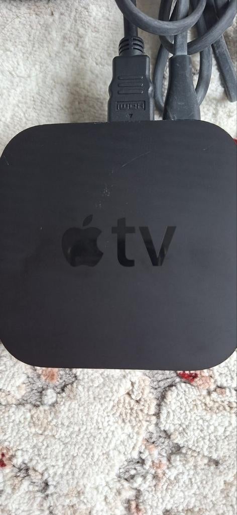 Apple TV met afstandsbediening en kabels, Audio, Tv en Foto, Mediaspelers, Ophalen of Verzenden