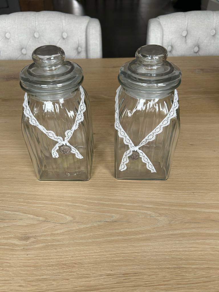 Set van 2 glazen potten met deksel en decoratie, Huis en Inrichting, Woonaccessoires | Vazen, Ophalen, Overige kleuren, 50 tot 75 cm