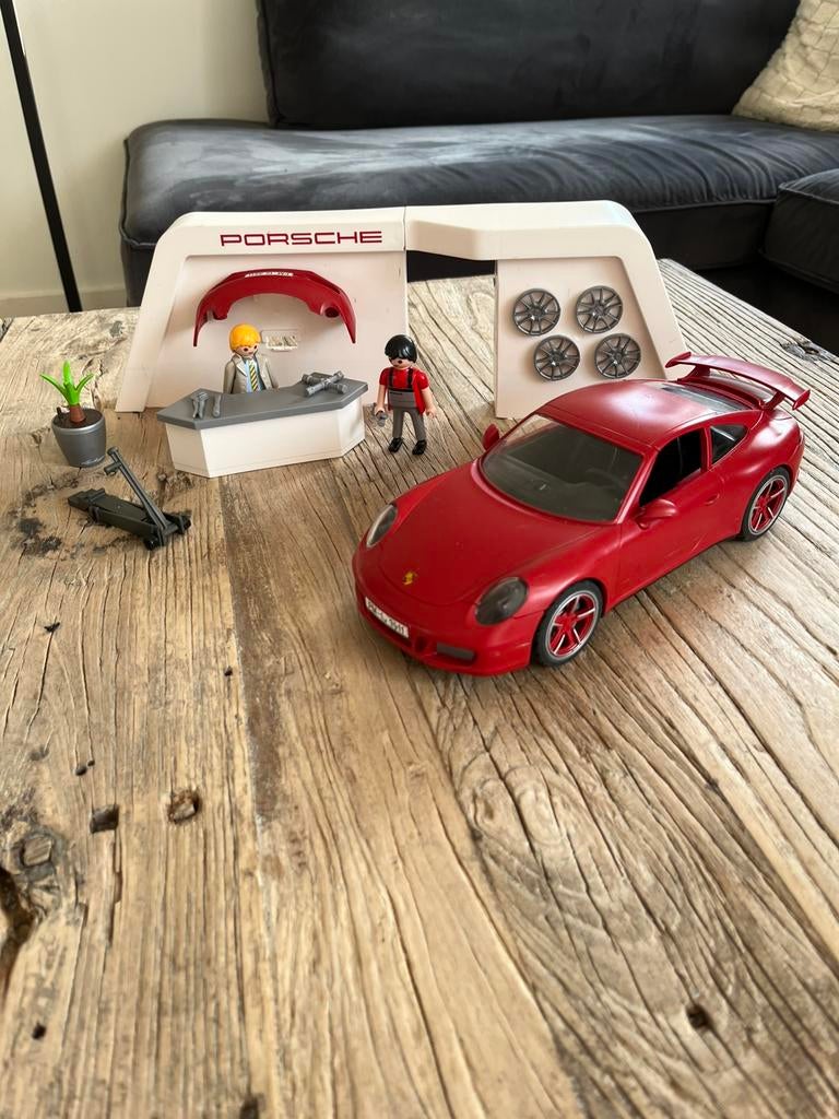 Porsche dealer, Ophalen, Zo goed als nieuw, Complete set