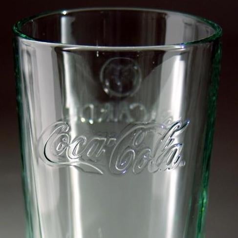 Bacardi Coca-Cola rum glas Bacardi bat logo in bodem ( 08, Verzamelen, Merken en Reclamevoorwerpen, Verzenden, Nieuw, Gebruiksvoorwerp