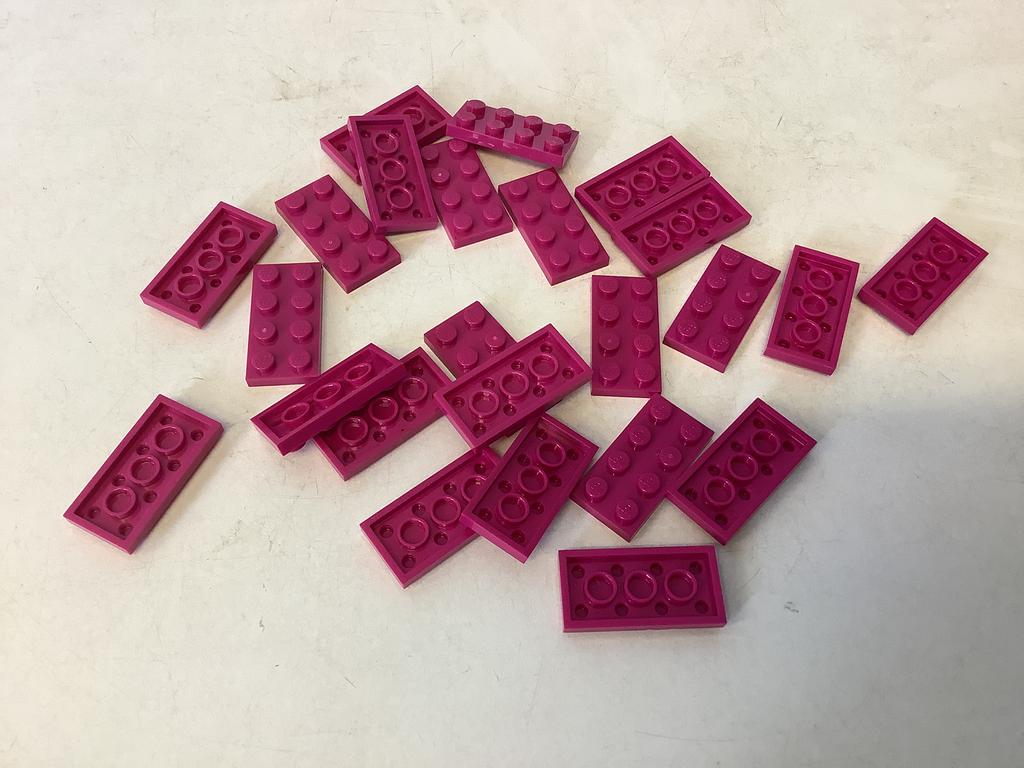 Lego plaat 2x4 magenta, Ophalen of Verzenden, Gebruikt, Losse stenen, Lego