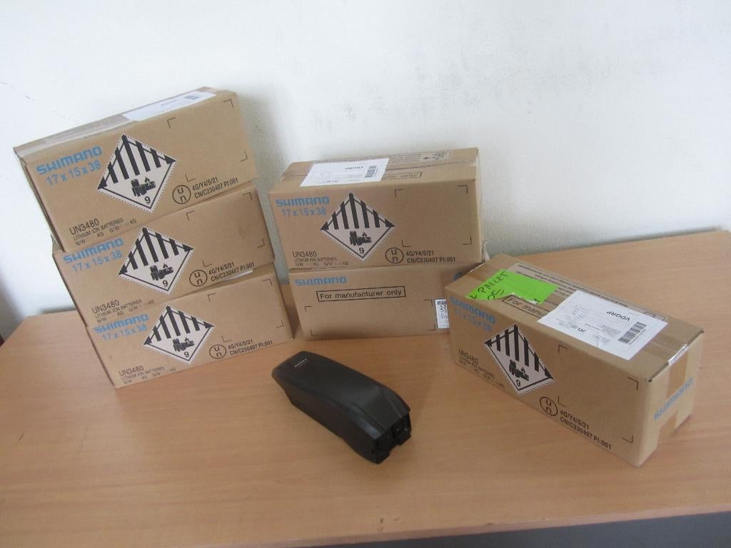 Shimano acco 504 WH         Nieuw, Ophalen, Nieuw