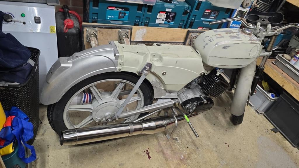 Project brommer om af te maken, Fietsen en Brommers, Brommers | Overige merken, Ophalen of Verzenden, Gebruikt