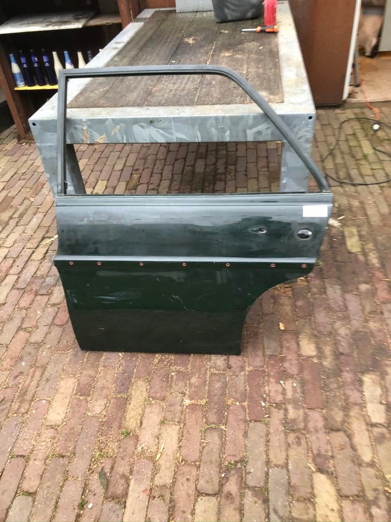 Mercedes 250 e-klasse W114 achterportier links, Ophalen, Links, Deur