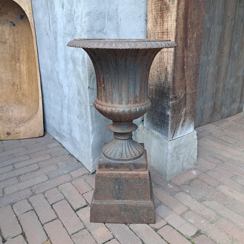 Gietijzeren vaas op sokkel tuinvaas jardinière *Etage3*, Ophalen, Gebruikt, ., .