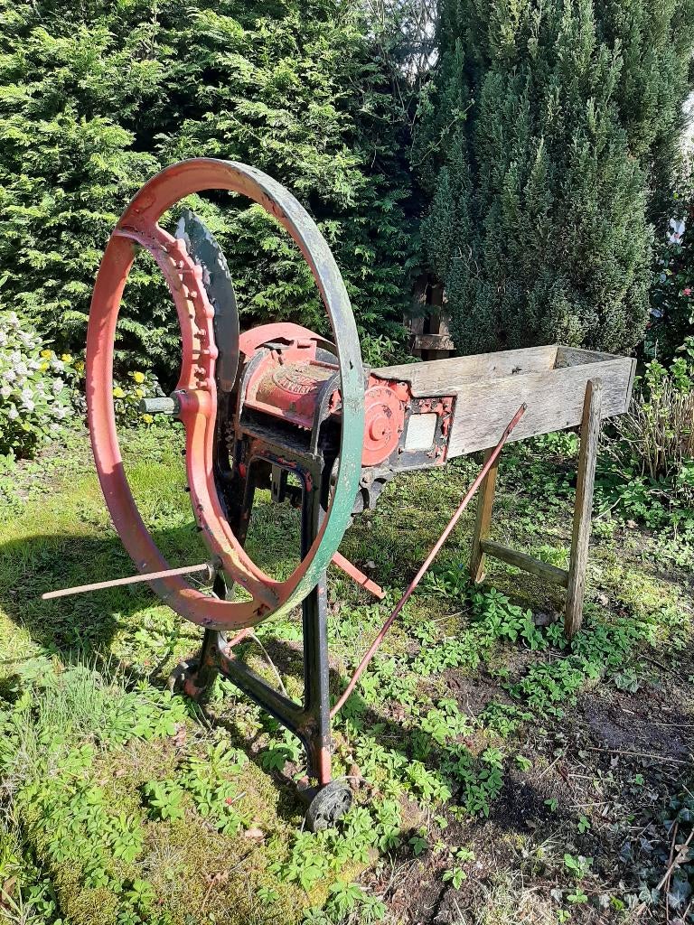 Oude stro hakselaar, Ophalen