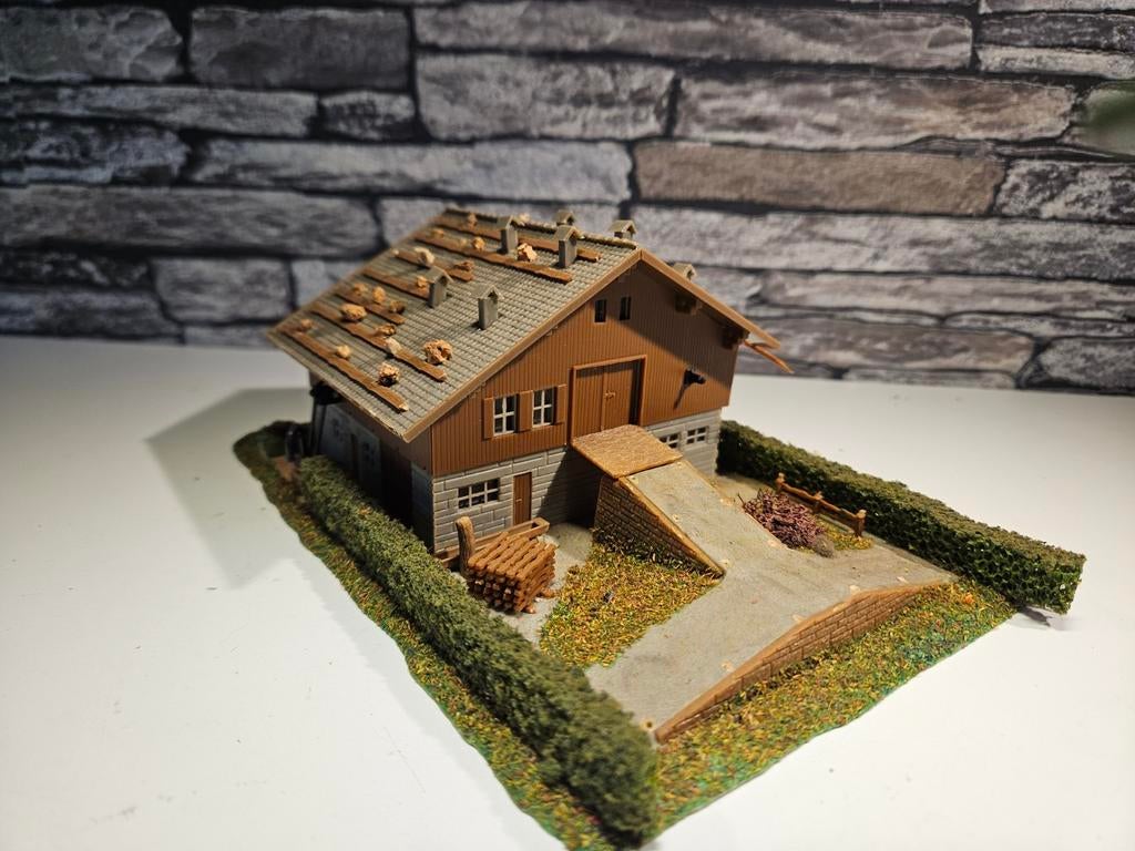Bergboerderij alpenhuis N spoor modeltrein 1:160, Hobby en Vrije tijd, Modeltreinen | N-Spoor, Overige merken, Gebruikt, Gelijkstroom of Wisselstroom