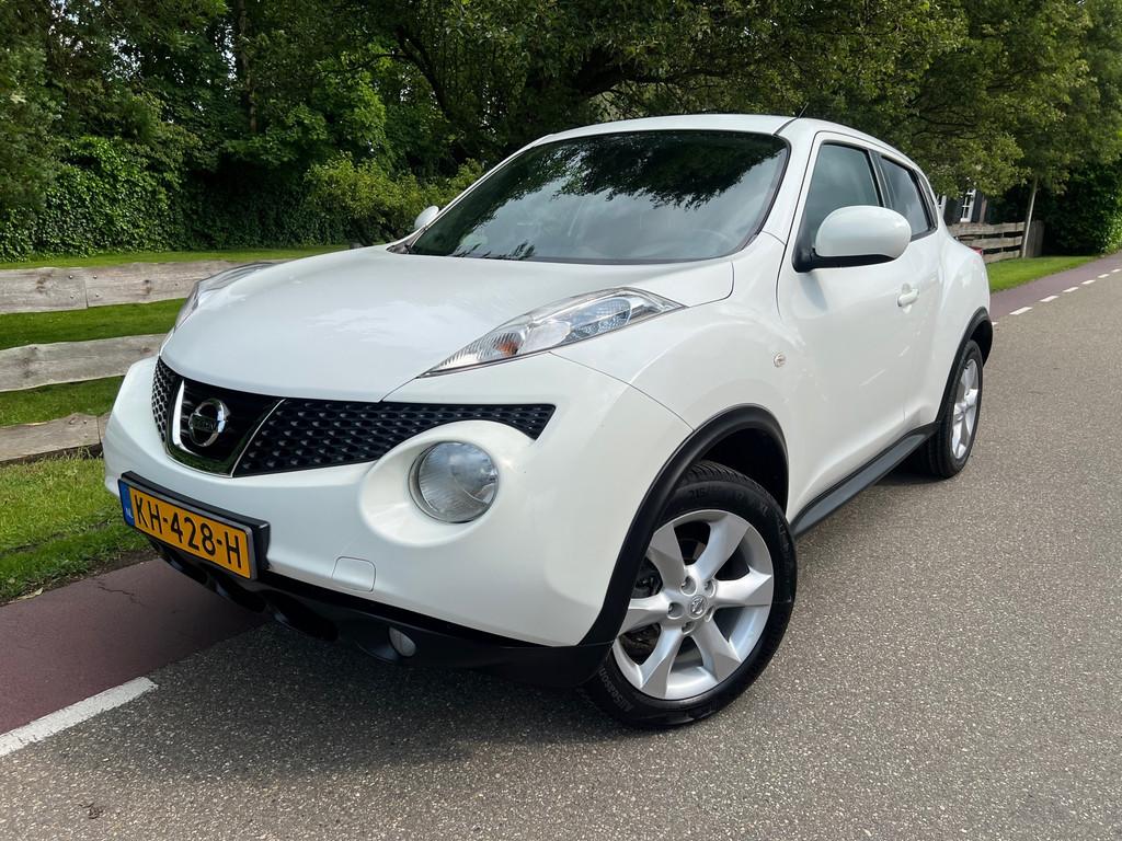 Nissan Juke 1.6 Acenta Camera Trekhaak Clima, Auto's, Voorwielaandrijving, Euro 5, Stof, Zwart