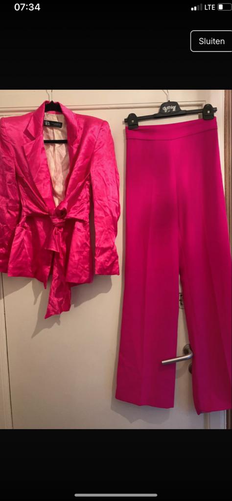Dames broek set Zara Maat XS - Felle roze kleur, Kostuum of Pak, Ophalen of Verzenden, Zo goed als nieuw, Roze
