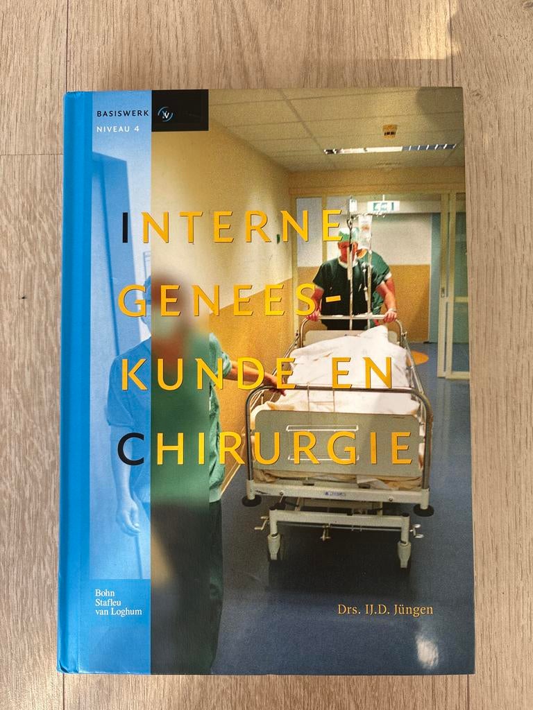 Interne Geneeskunde en Chirurgie - Basiswerk Niveau 4, Ophalen of Verzenden, Beta, Nieuw, MBO