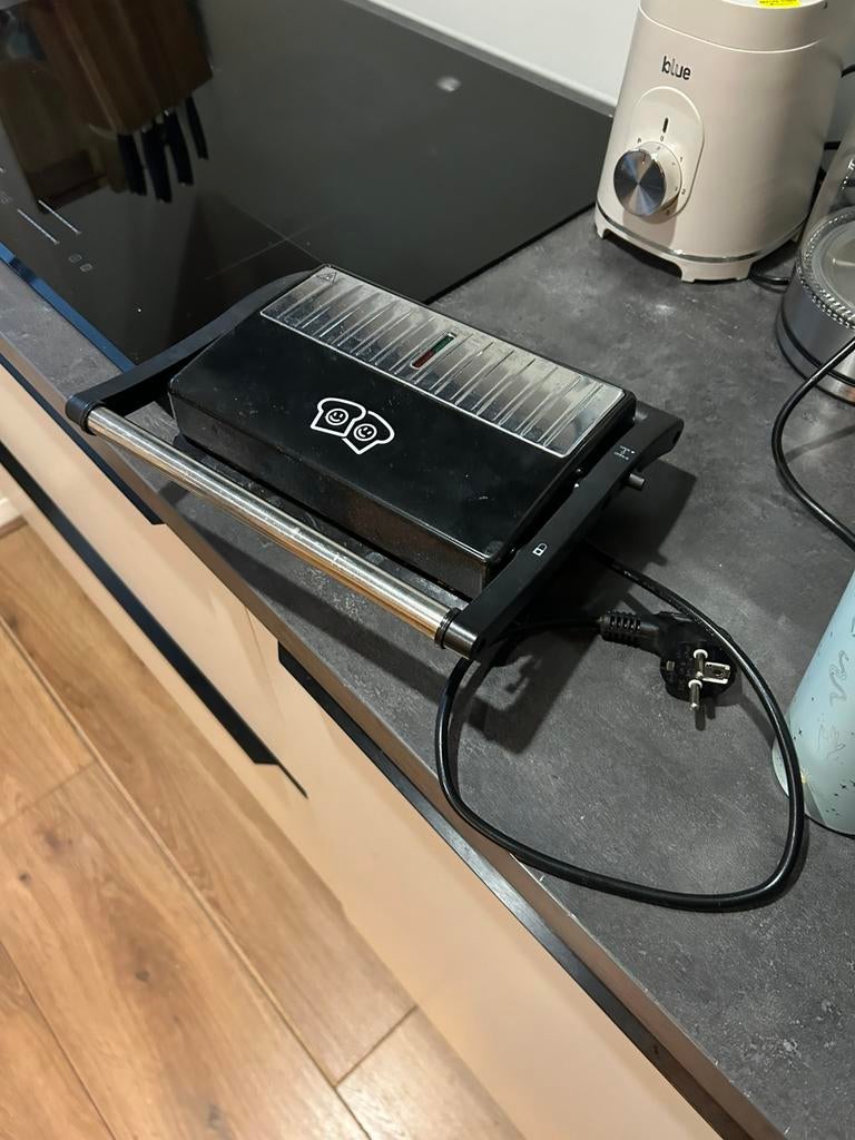 Tosti ijzer met smiley vorm, Witgoed en Apparatuur, Ophalen of Verzenden, Zo goed als nieuw