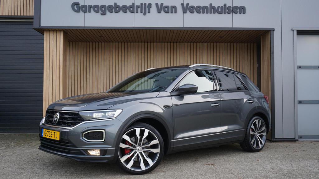 Volkswagen T-Roc 1.5 TSI 150pk R-Line & Sport Pano.dak Virtu, Stof, 4 cilinders, Origineel Nederlands, Bedrijf