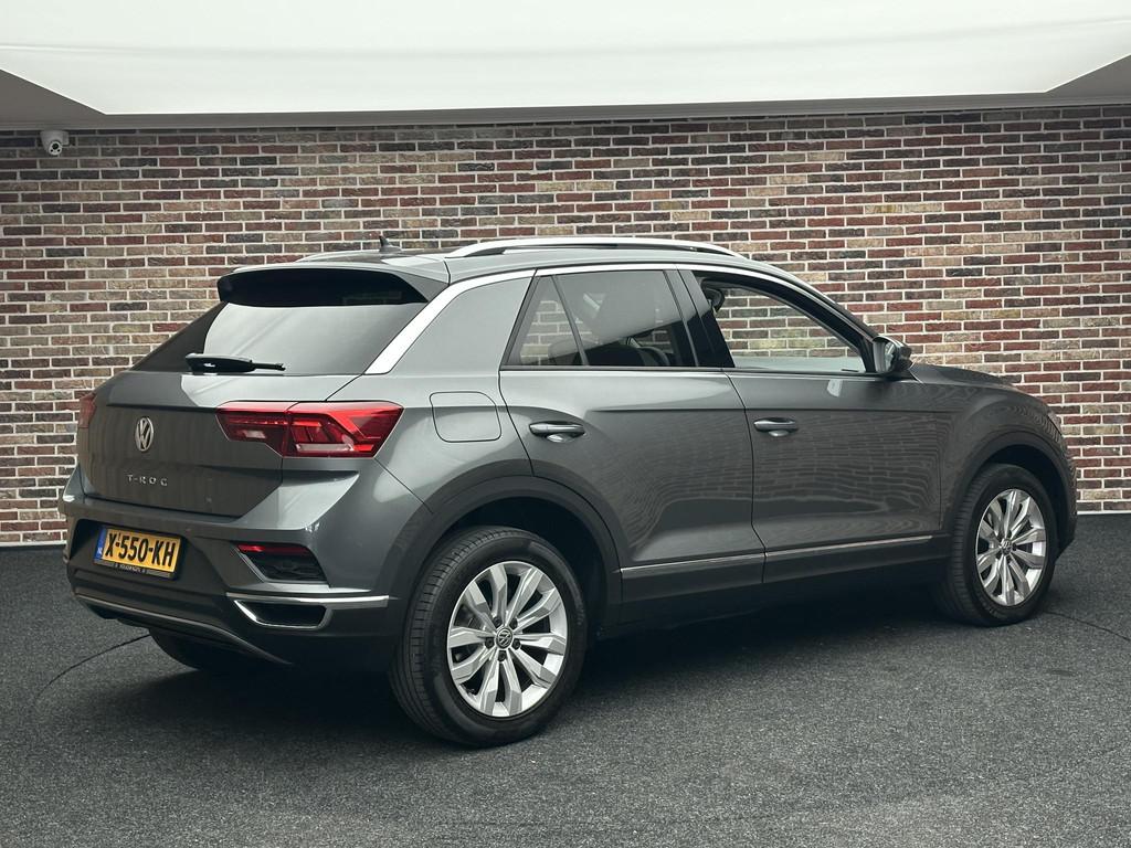 Volkswagen T-Roc 1.5 TSI Sport Panorama Virtual Camera DSG, Stof, 4 cilinders, 150 pk, Bedrijf