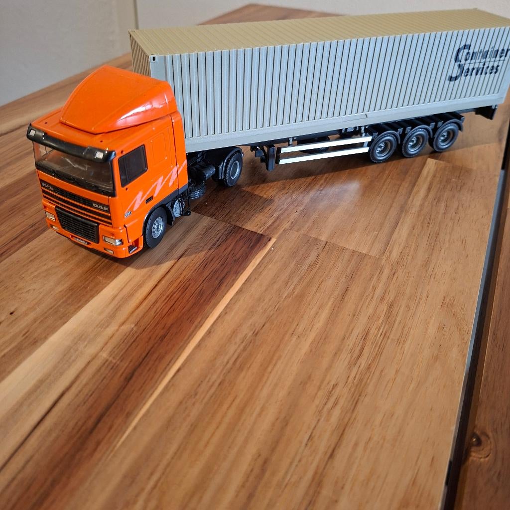 DAF,S CBNATIES DIV 95-95XF TANK,CONTAINERS,HUIF & GESLOTEN ., Verzenden, Nieuw, Bus of Vrachtwagen, Tekno