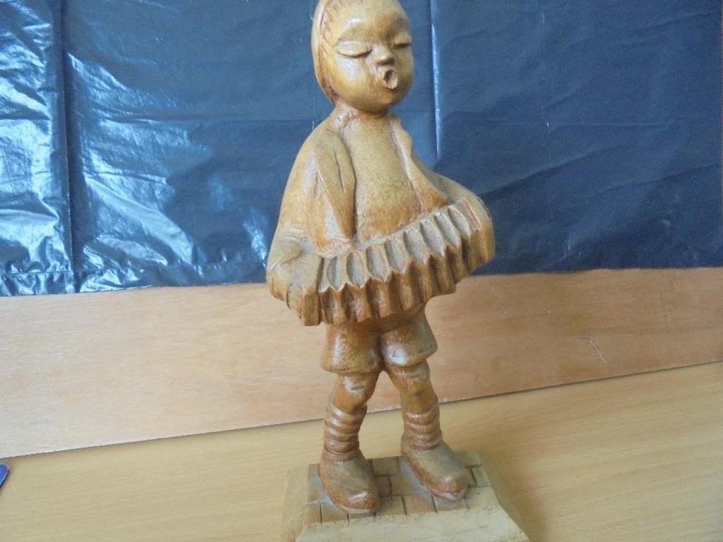 beeldje, Ophalen, Zo goed als nieuw, Mens