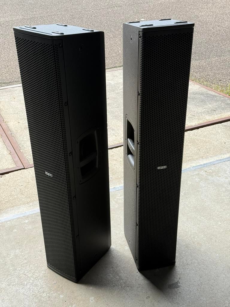 FBT CLA 406.2 A - ZGAN - nog 2 stuks! Incl. Flybars & hoezen, Overige merken, Ophalen of Verzenden, Zo goed als nieuw, 120 watt of meer