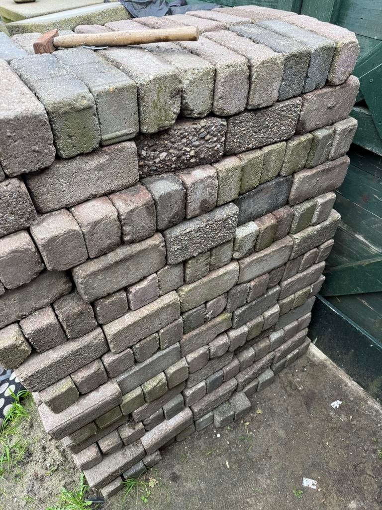 stenen, Ophalen, Zo goed als nieuw, Beton, Klinkers