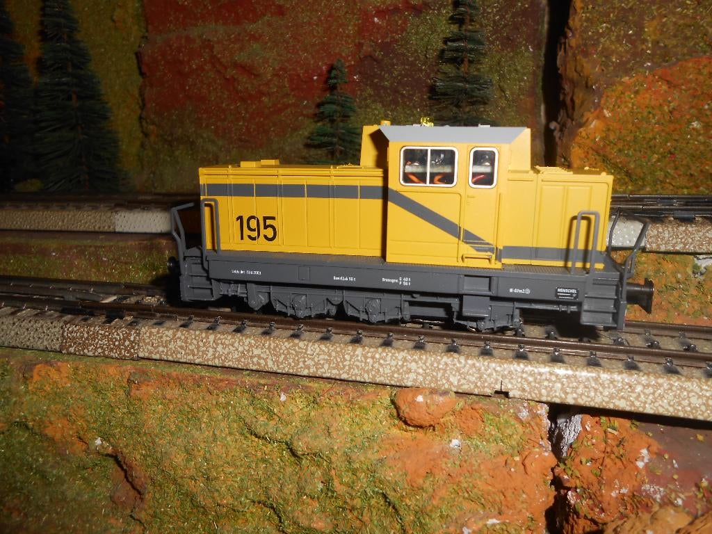 Märklin 29182, uit deze startset de digitale dieselloc 195, Wisselstroom, Locomotief, Analoog, Ophalen of Verzenden