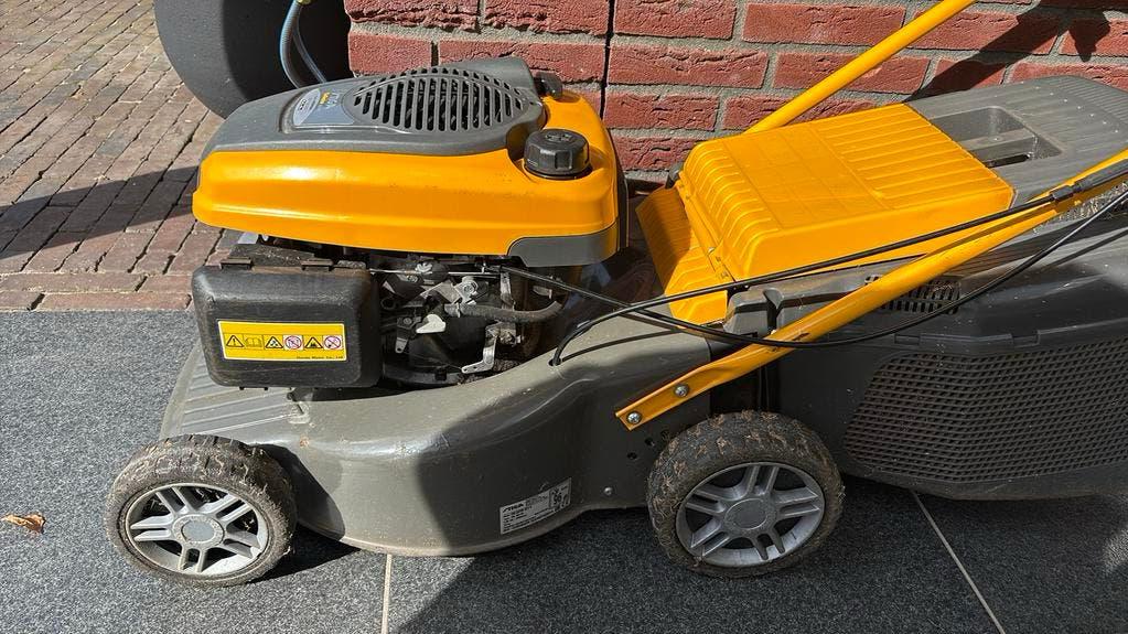 Grasmaaier benzine Stiga Collector 46SH, Tuin en Terras, Grasmaaiers, Zo goed als nieuw, Benzine-grasmaaier, 40 t/m 49 cm, Cirkelmaaier