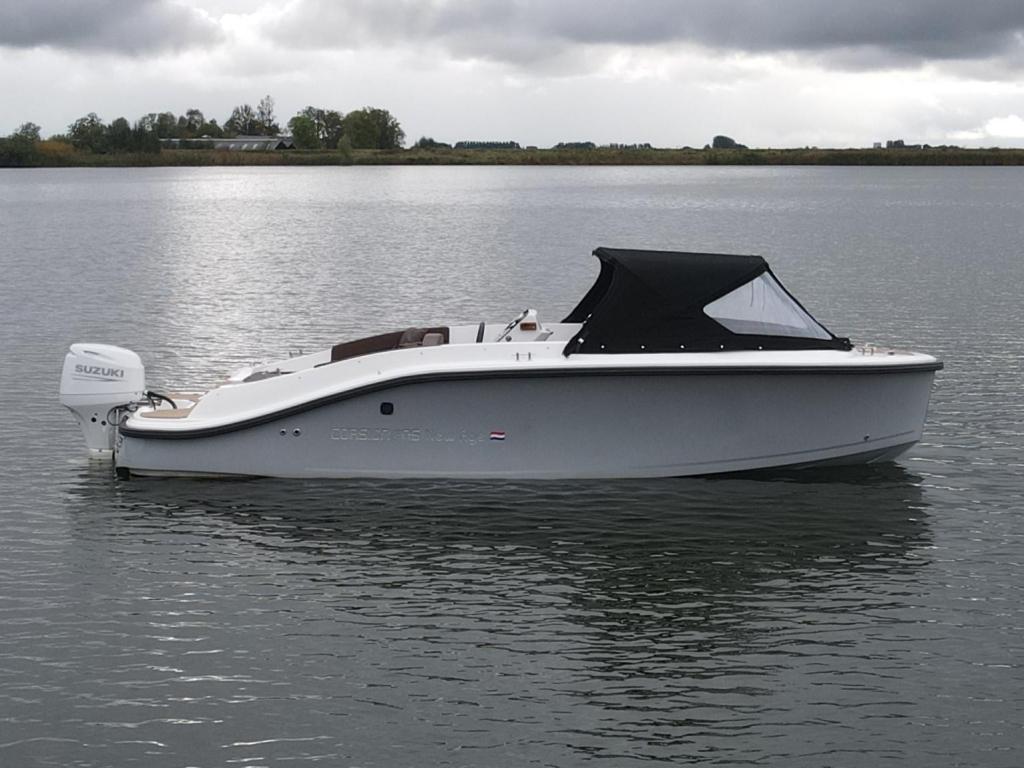 Corsiva 605 Tender + 60pk Suzuki, 6 meter of meer, Zo goed als nieuw, 50 tot 70 pk, Polyester