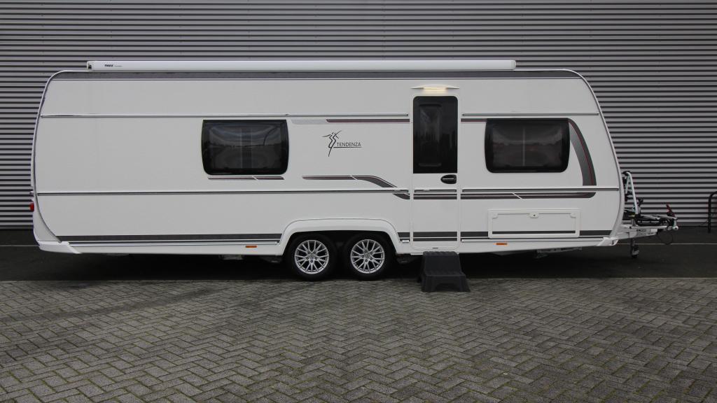 Fendt Tendenza 650 SFD Vol in opties, Caravans en Kamperen, Caravans, Rondzit, 7 tot 8 meter, Bedrijf, Fendt