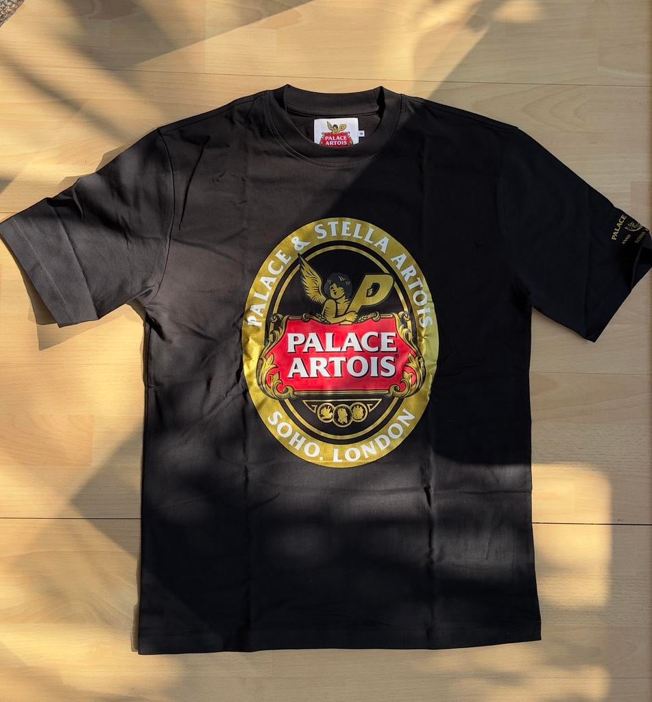 Palace x Stella Artois Coaster t-shirt | M, Ophalen of Verzenden, Zo goed als nieuw, Maat 48/50 (M), Zwart