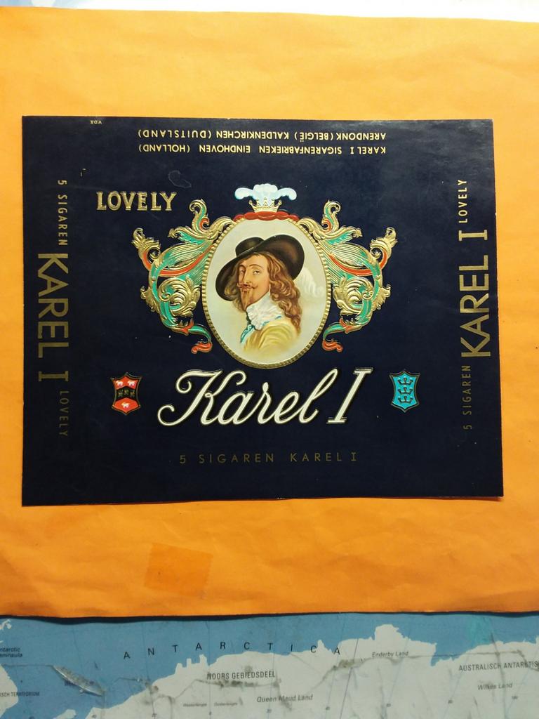 Sigarenbandjes Karel 1 - 15, Ophalen of Verzenden, Zo goed als nieuw, Sigarenbandjes